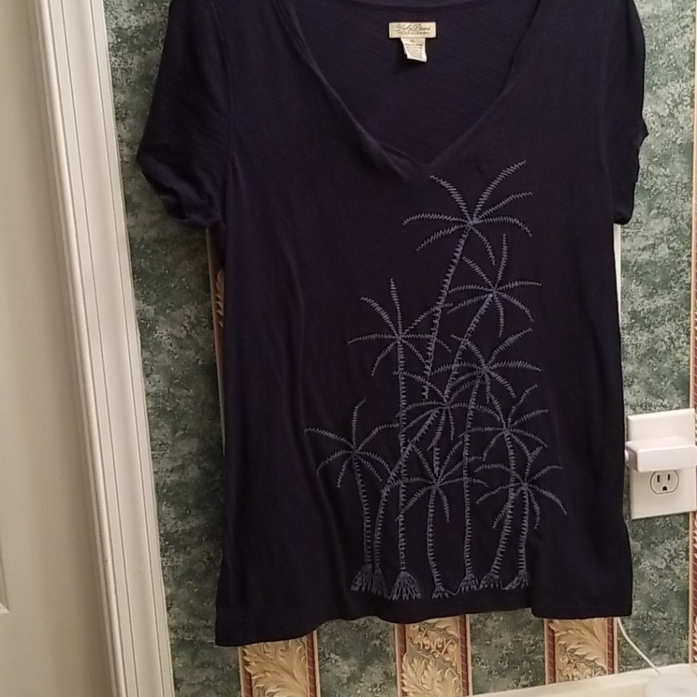Lucky Brand Lives on Love Top